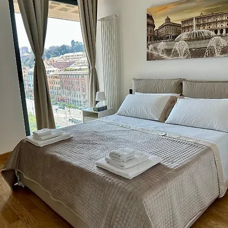 Due Passi Dal Porto * جنوة